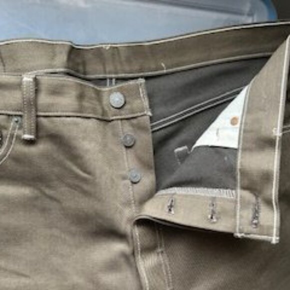 Levi’s 501 Gray Denim Jeans 38W × 32L Button Fly Classic 5-Pocket - Picture 2 of 7